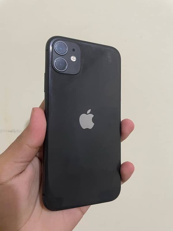 IPHONE 11 0