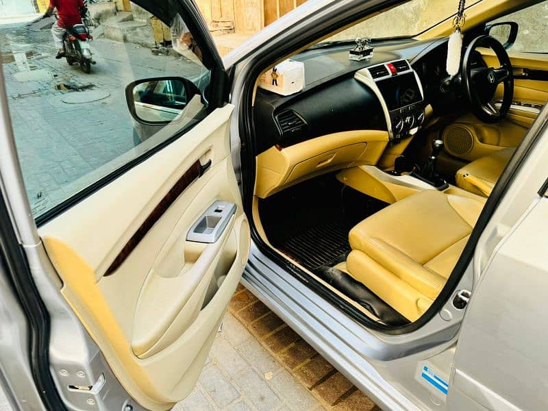 Honda City Aspire1.5 2017 Manual 7