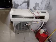 Orient split ac 1.5 ton gass installed new condition