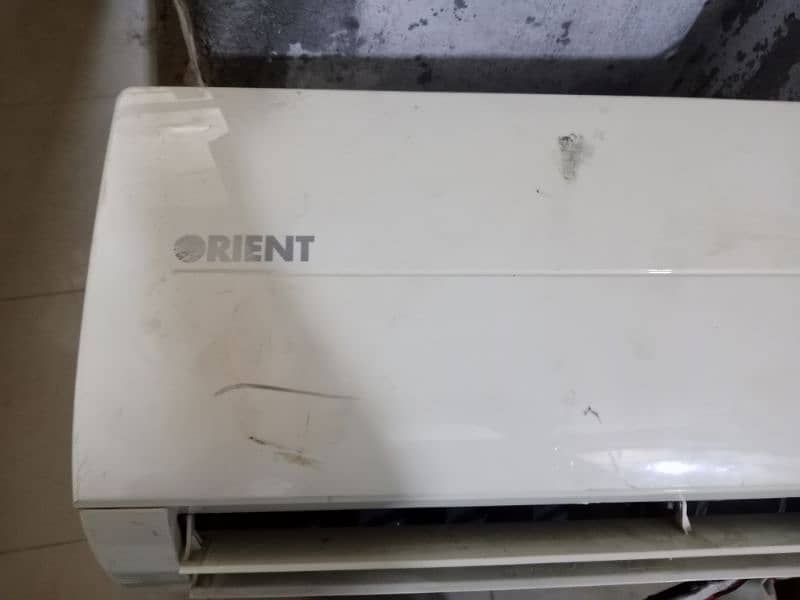 Orient split ac 1.5 ton gass installed new condition 1