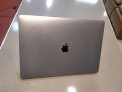 MacBook pro 2017 model 0