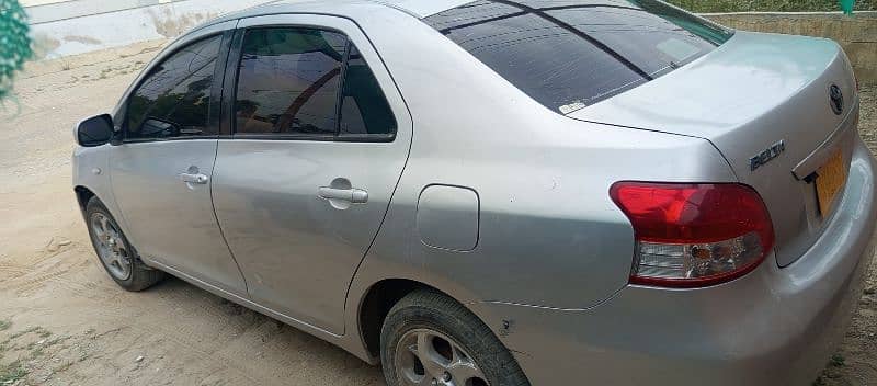 Toyota Belta 2010 2