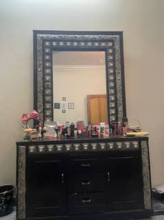 Dressing Table for Sale