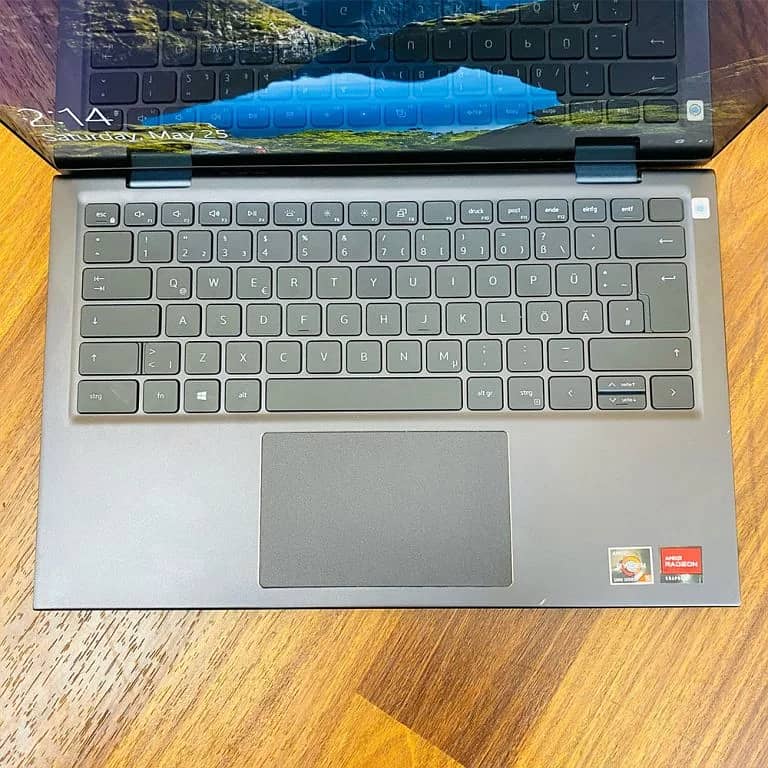 Dell inspiron 7415 (2 in 1) core i8 11 Generation 2