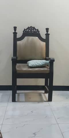 2 bedroom chairs for sale