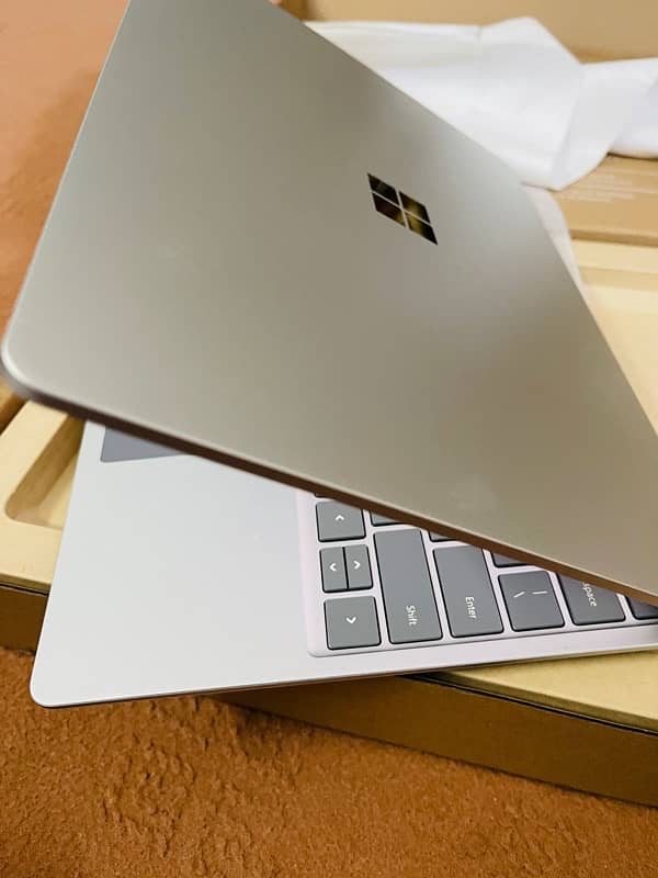 microsoft surface laptop 7