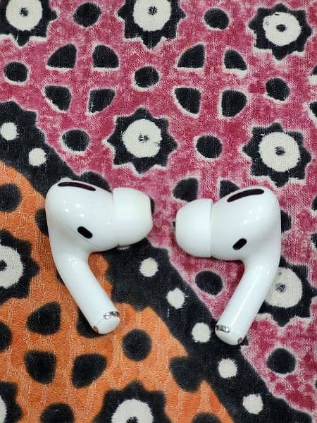 Apple air pod pro 1 like new orignal 100 % 3