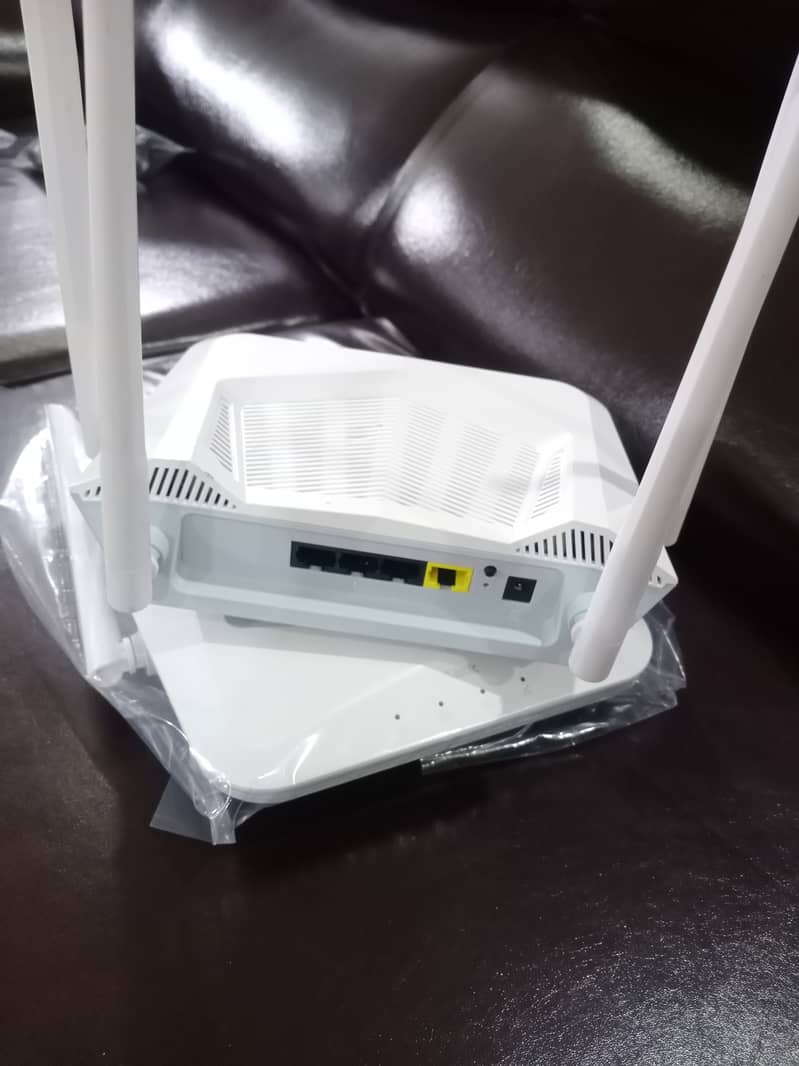 Tenda C6 D Link Wi-Fi 6 Faibr optical All series avail 6