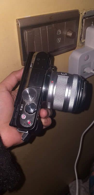 Panasonic GF6 mirrorless camera in Good condition 17