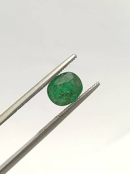 Natural Emerald Stone Swat 1