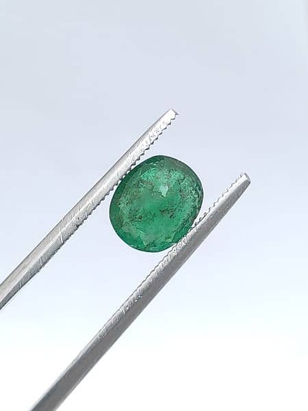 Natural Emerald Stone Swat 4