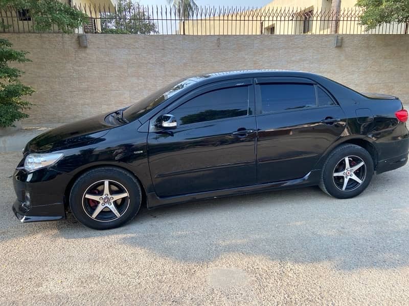 Toyota Corolla GLI 2010 facelift 8