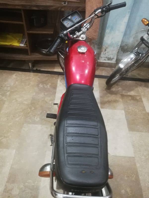 Honda 125 8