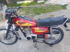 Honda CG 125 sale kr raha hu jisko chaia contact kr lay Bhai