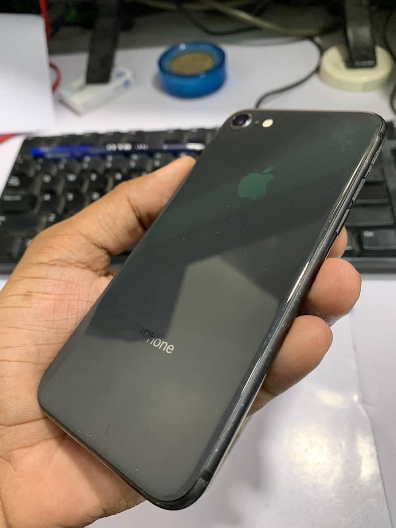 iphone 8 64gb 0