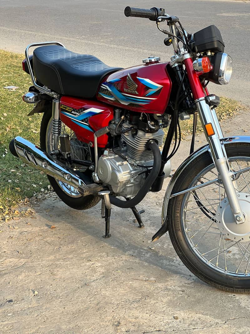 Honda CG 125 2024 1