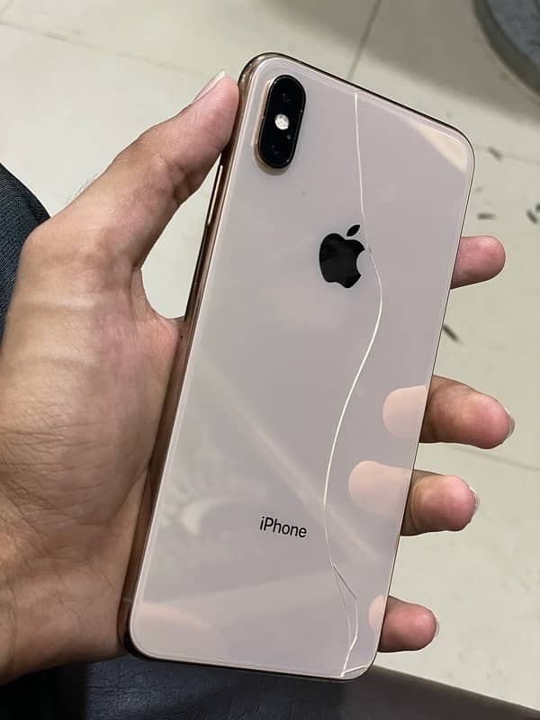 iPhone Xs max 2