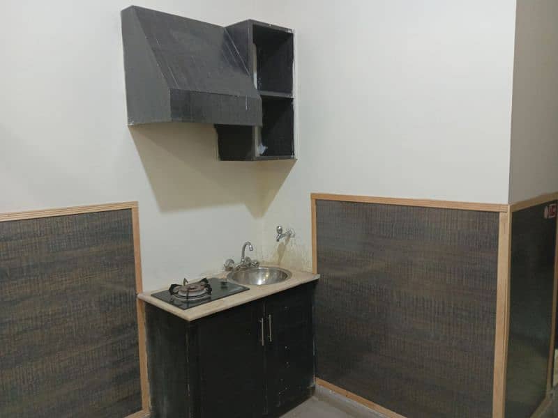 Office near Family Courts, G-10/1, Islamabad available for rent. 10