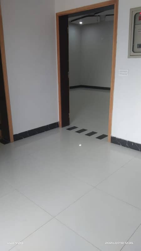 10 Marla upper portion for rent in jubilee town 0