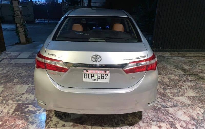 Toyota Corolla Altis 2017 7