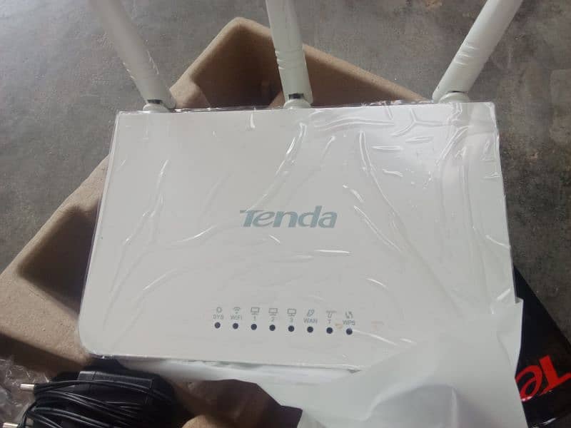 Tenda F3 Router n300 for sale 10