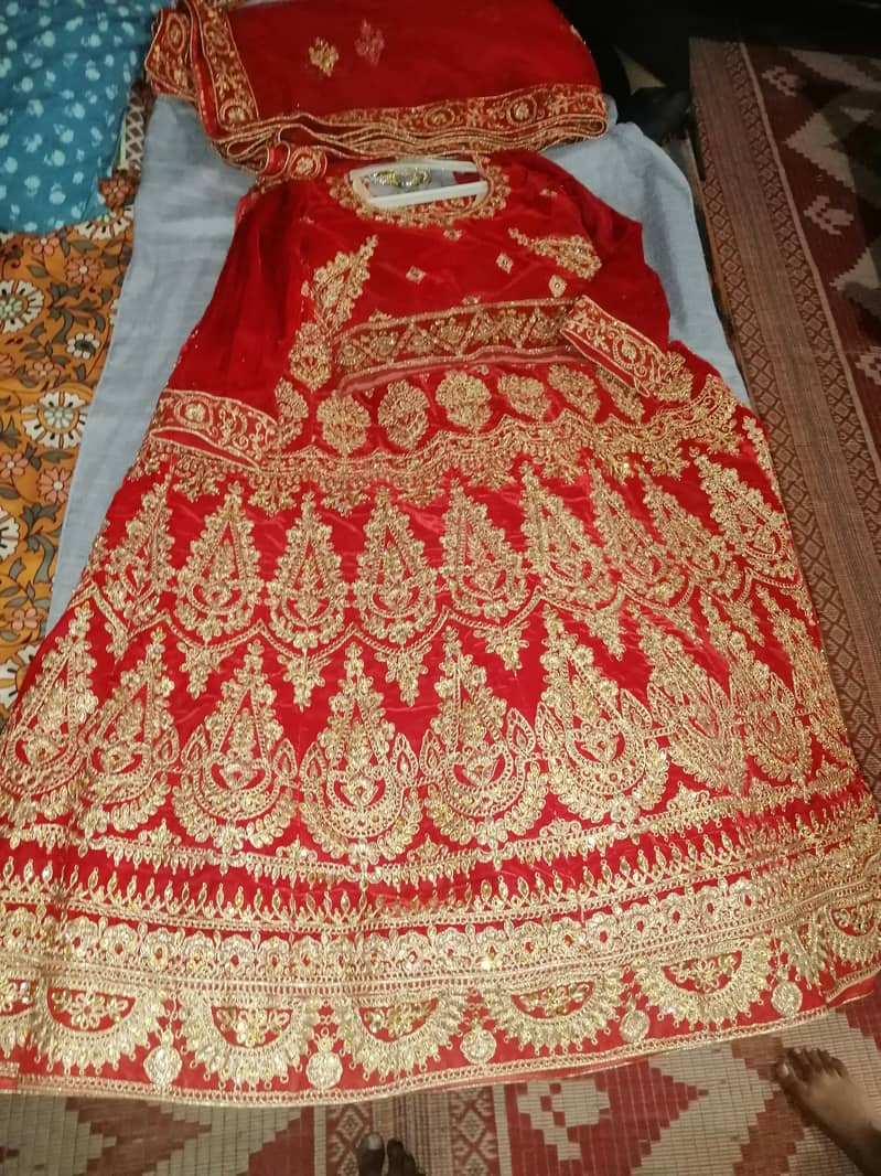 bridal lehnga velvet in red from veer g multan cannt 0