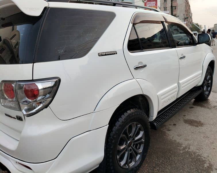 Toyota Fortuner 2015 3