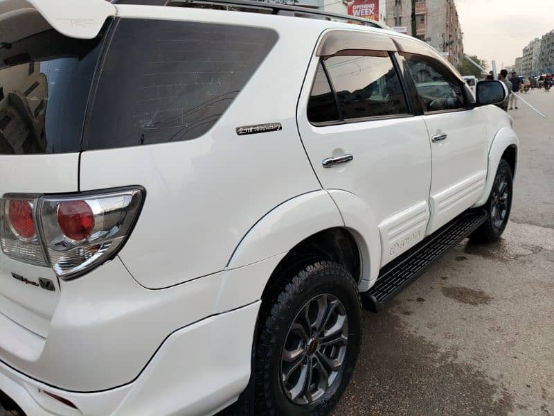 Toyota Fortuner 2015 6