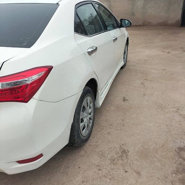 Toyota Corolla XLI 2015 3