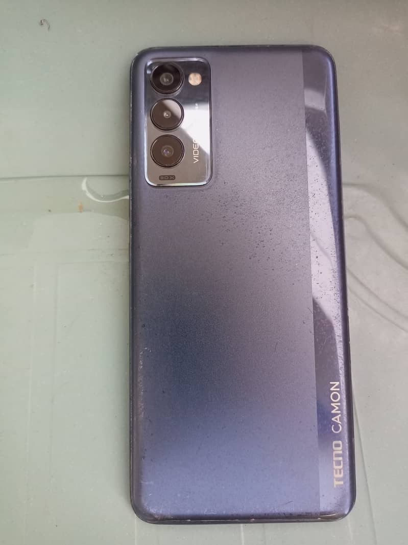 Tecno camon 18p 8+3+5 Ram 128 Storge 4