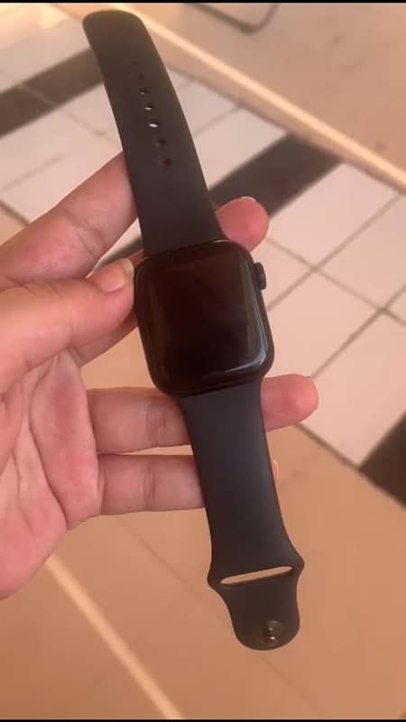 Apple Watch SE second generation 44mm original charger available 0