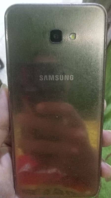 Samsung  j4 bil kul ok ha 4