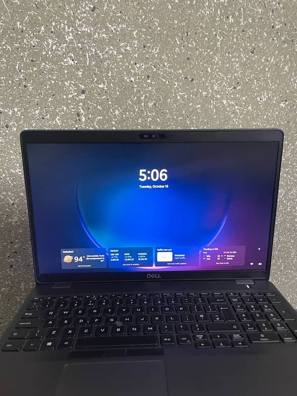 Dell Latitude 5500 i7 8th gen 256gb 8gb ram 2