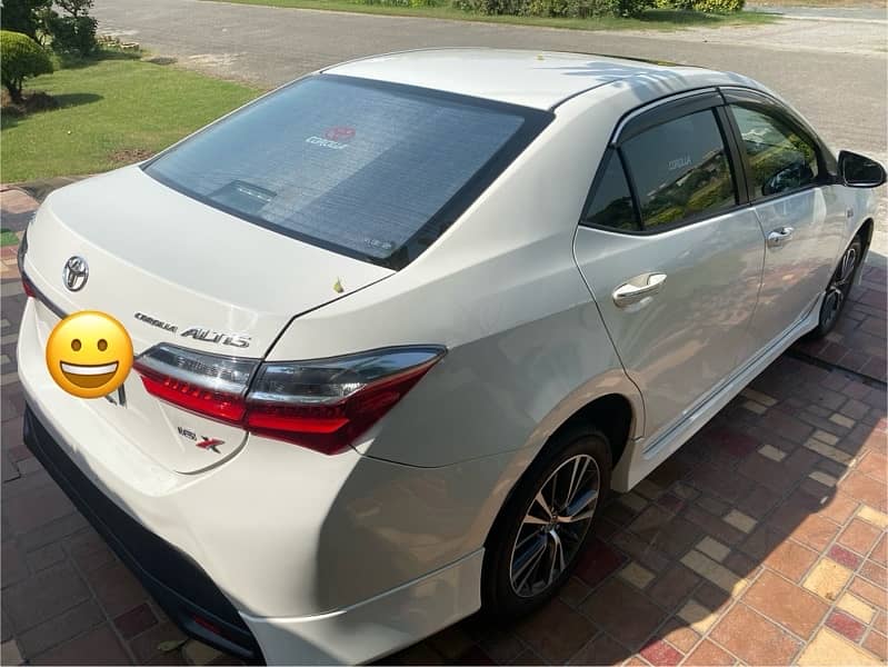 Toyota Corolla Altis 2022 4