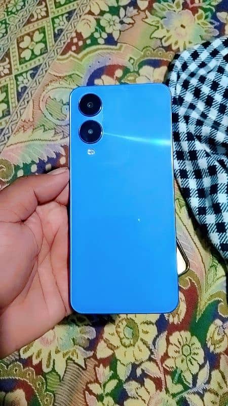 vivo y17s 4