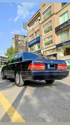 Toyota Crown 1996