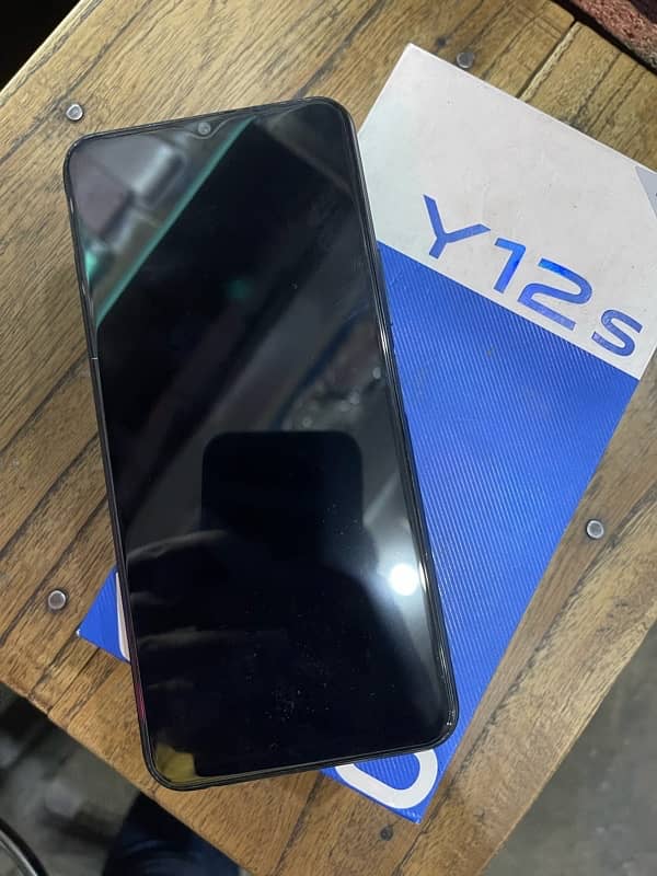 Vivo Y12s 3GB 32GB with box charger 4