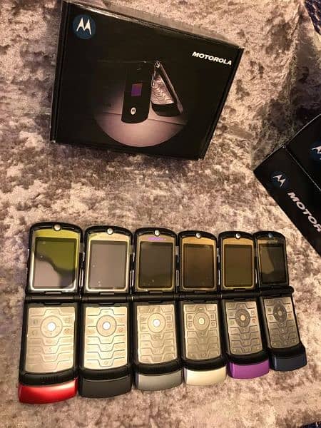 MOTOROLA V3I RAZR FLIP PINPACK 1