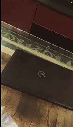 Dell Latitude i7 and 7th Generation Laptop 0