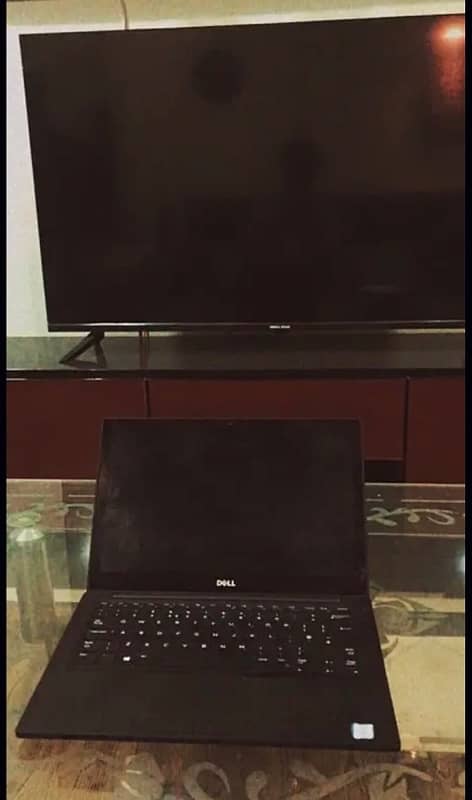 Dell Latitude i7 and 7th Generation Laptop 2