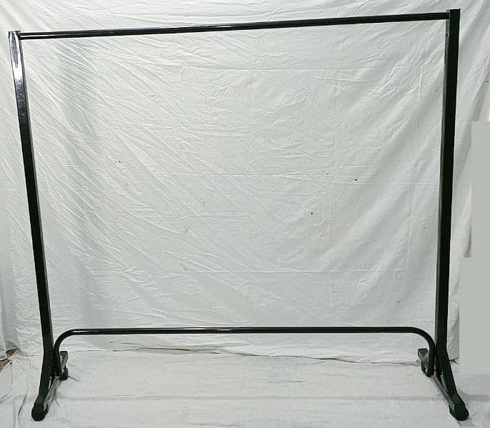 5 ft strong Cloth hanging stand 1