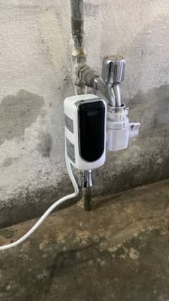 Electronic Geyser