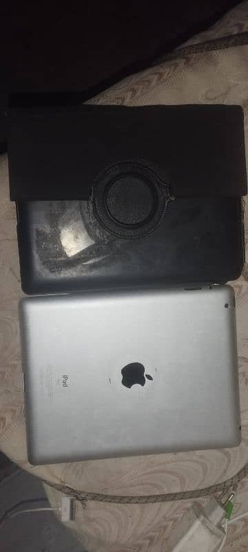 Apple ipad A1395 16GB For Sale 4