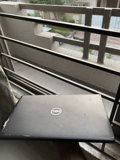 Dell 5400 core i5 8th generation 512gb hard