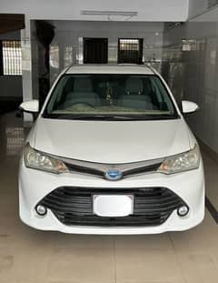 Toyota Corolla Axio 2015