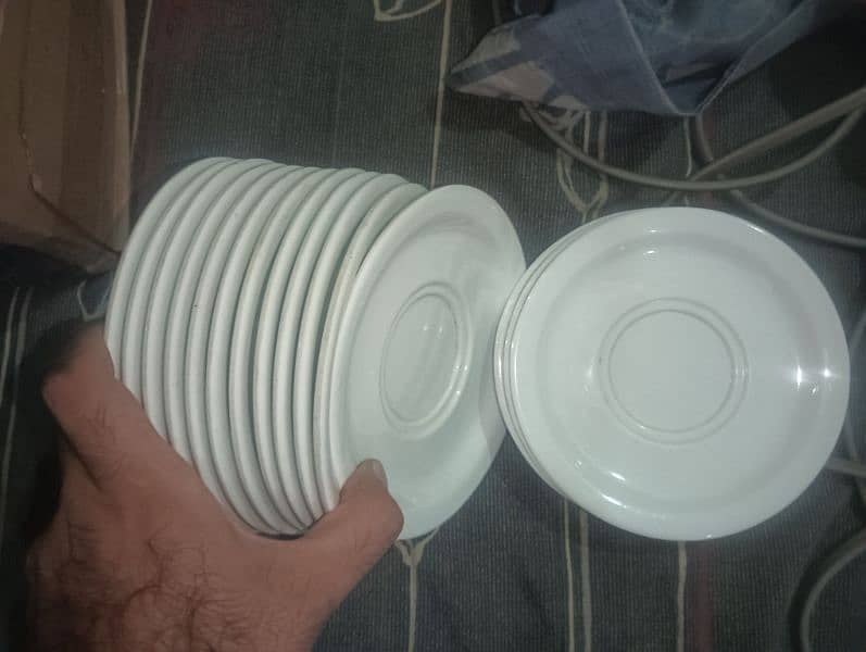 plates 1