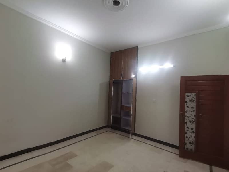 Prime Location House In Warsak Road Sized 7 Marla Is Available 11