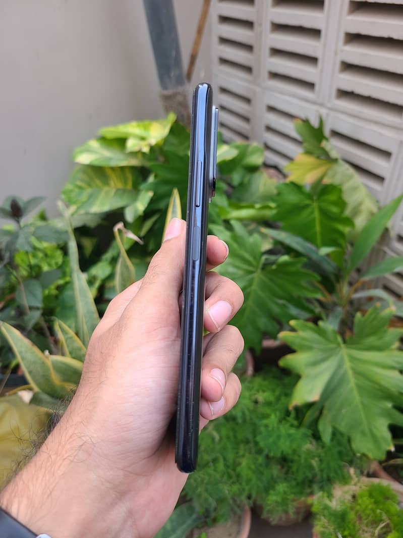 Redmi Note 10 Pro 6+5/128 With Box 7