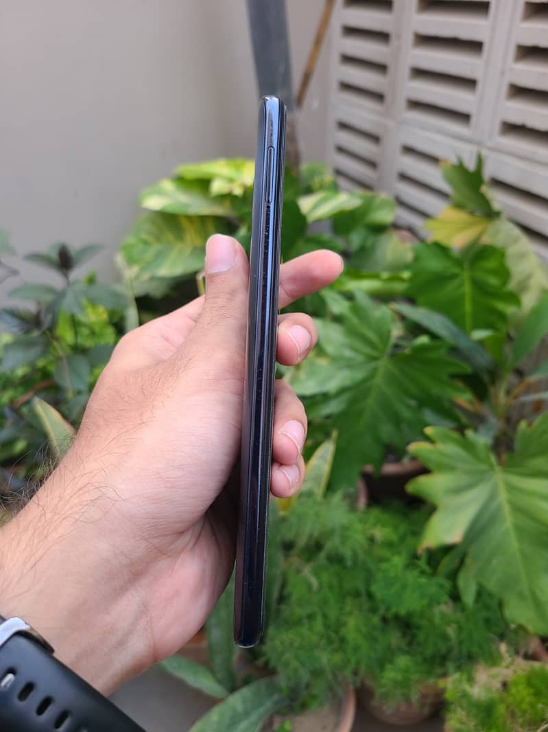 Redmi Note 10 Pro 6+5/128 With Box 8