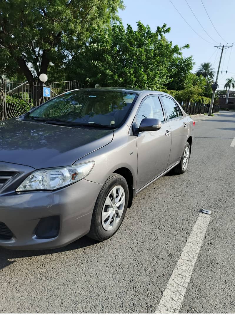 Toyota Corolla GLi Limited Edition 1.3 VVTi 2014 4